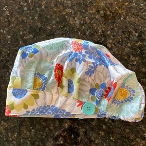 Bouffant Scrub cap with buttons